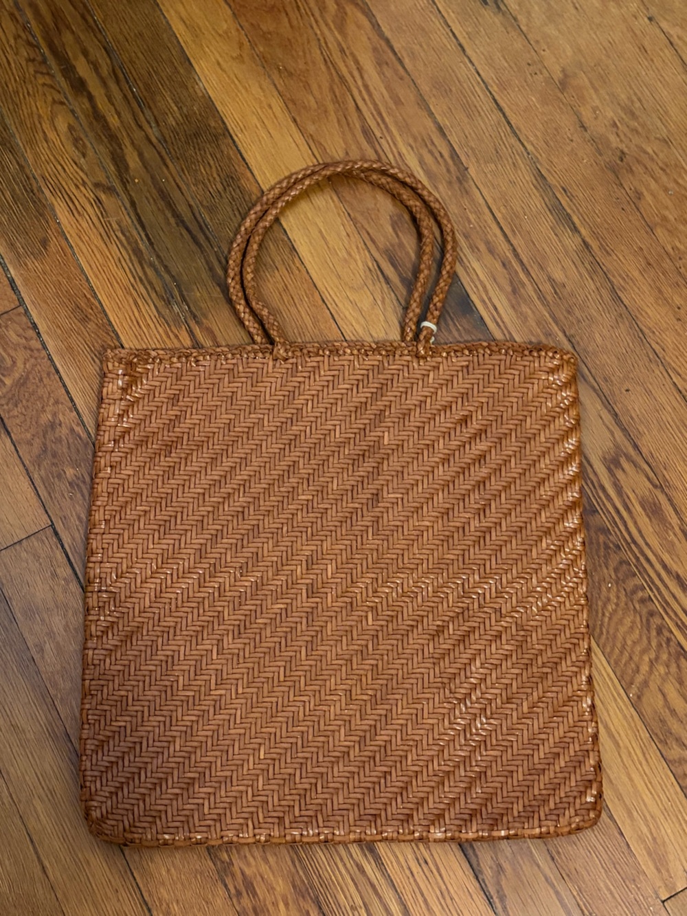 Dragon Diffusion Leather NS Kette Woven Tote Bag